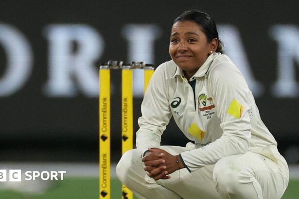 Alana King: Lancashire sign Australia spinner on multi-format contract