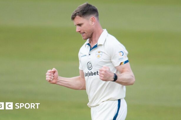 County Championship: Reece takes 10-for as Derbyshire beat Gloucestershire